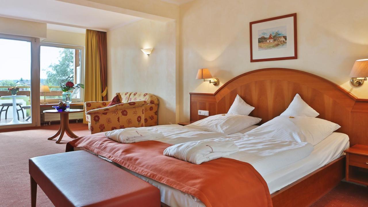 Schwarzwaldhotel Oberwiesenhof Seewald Экстерьер фото